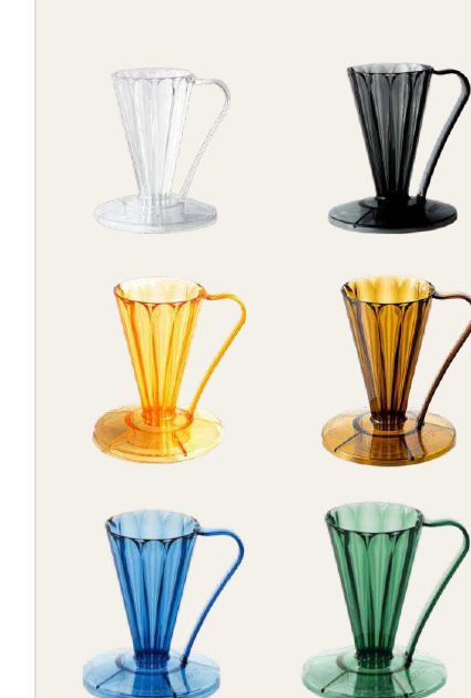 Flower Dripper Deep 27 CAFEC en varios colores sobre fondo crema